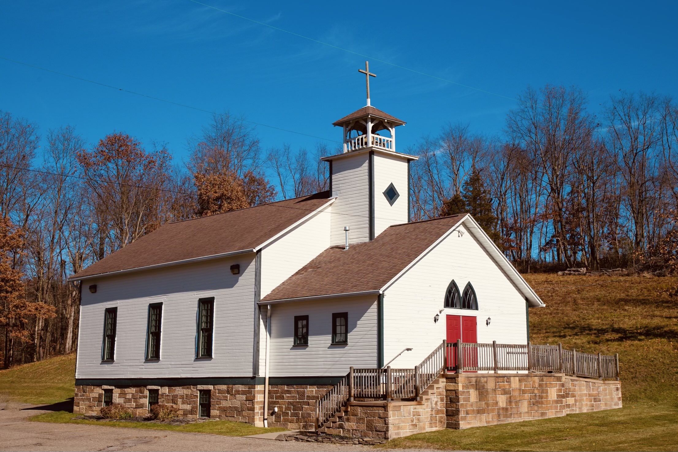 congregation listening